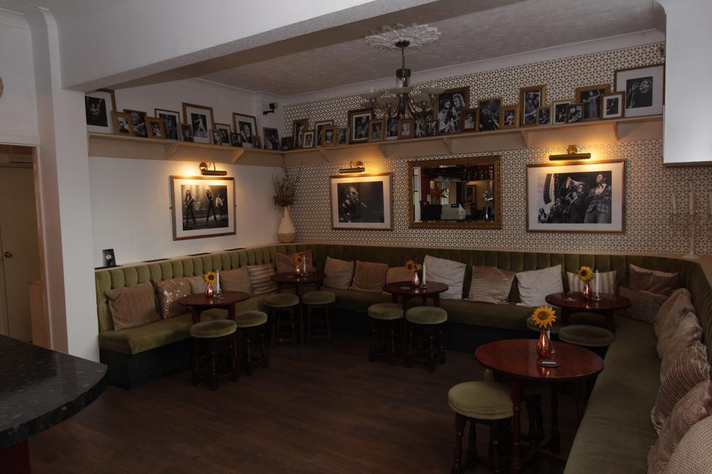 Abbey Grange Hotel Нанітон Екстер'єр фото